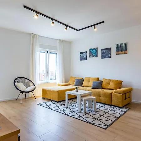 Ag Apartment With Balcony And Garage Zára Kültér fotó