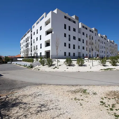 Ag Apartment With Balcony And Garage Zára Kültér fotó